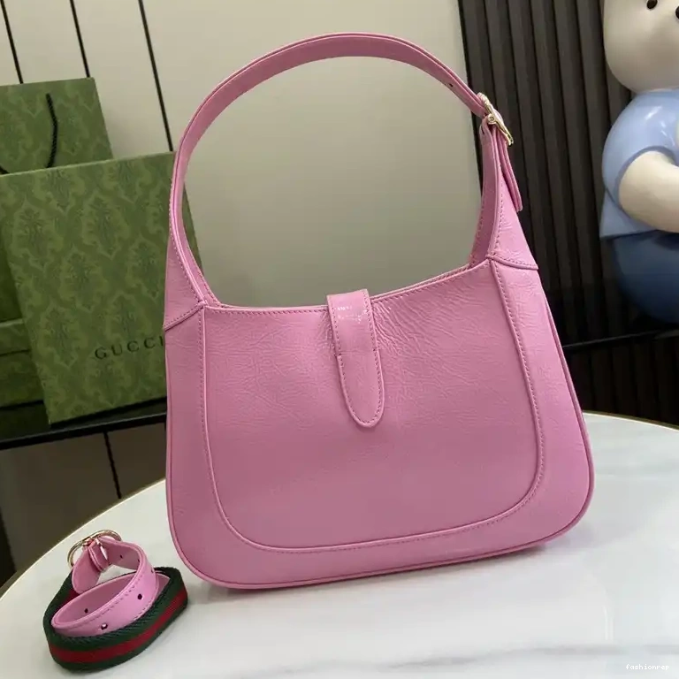Fashionrepsfam ru Bags Gucci 2405YA0079 0602